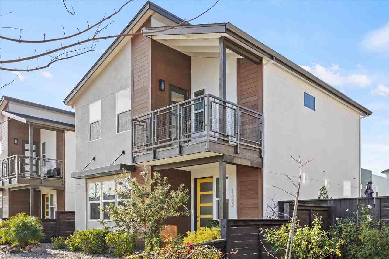 1802 Notre Dame Blvd - Photo 4 of 42