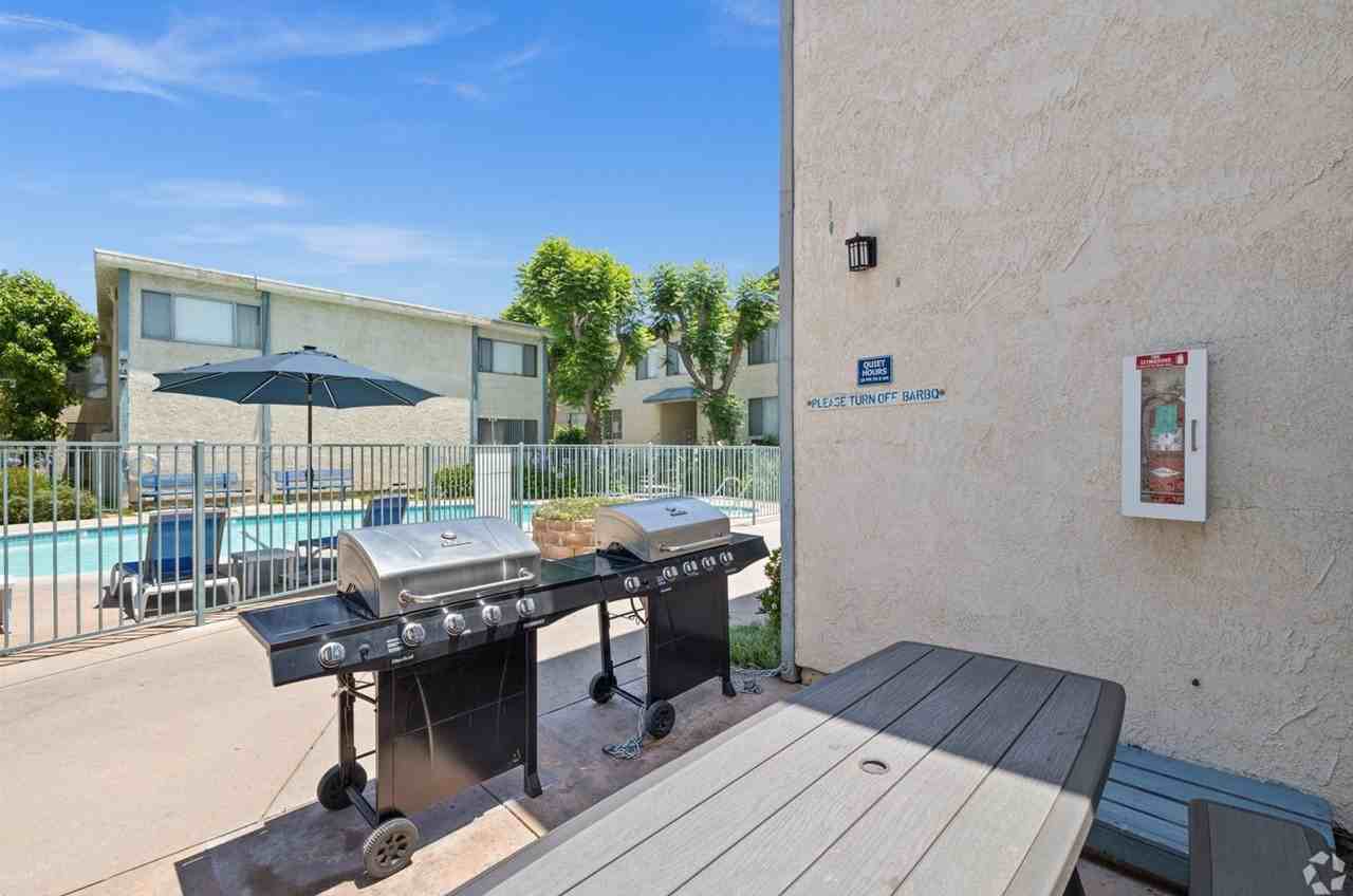 18540 Plummer Street - Photo 6 of 18