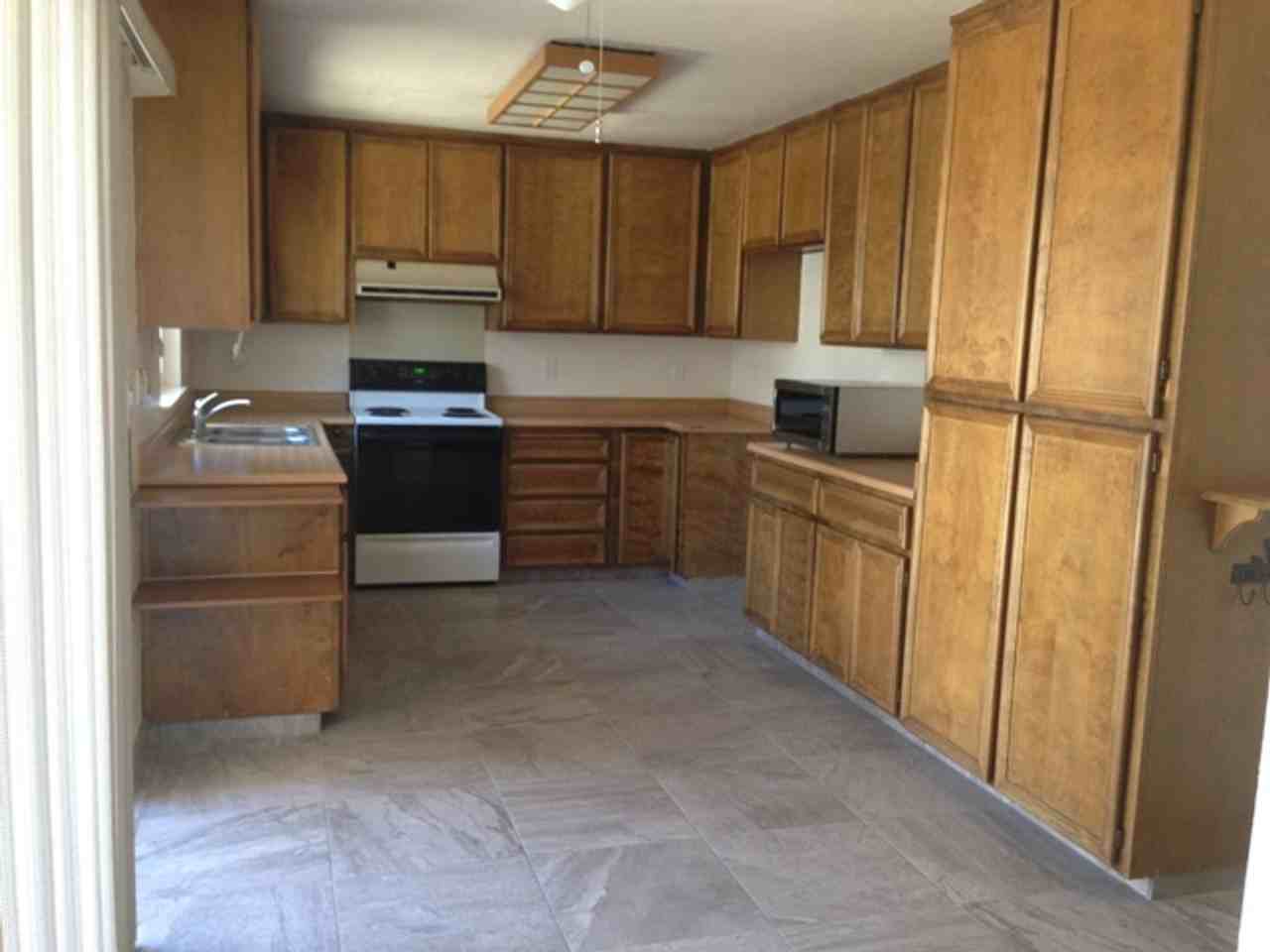 304 De Vega Ct - Photo 3 of 4