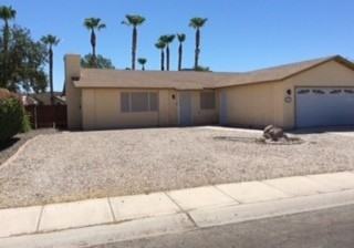 2425 S 27th Ave - Photo 2 of 22