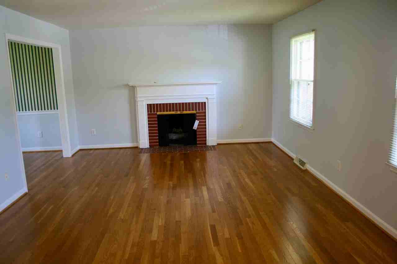 278 Medlock Rd - Photo 3 of 20