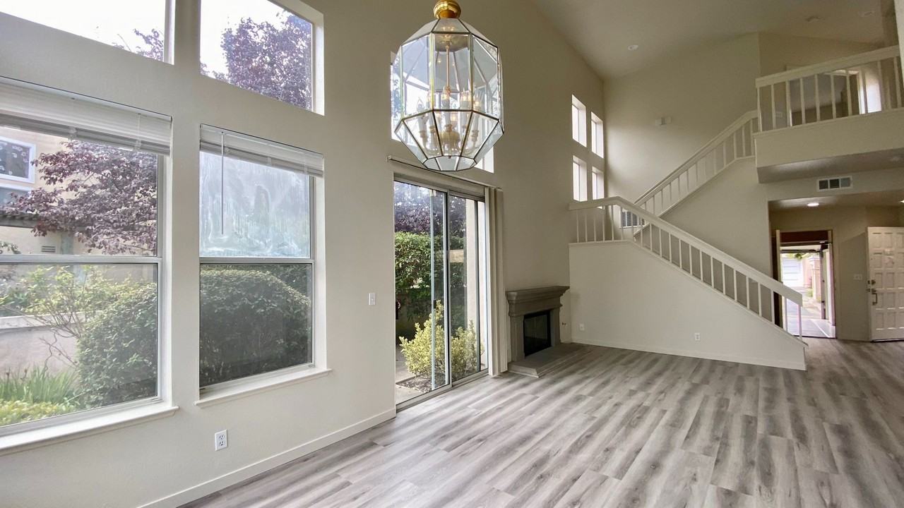 115 Keil Bay - Photo 4 of 44