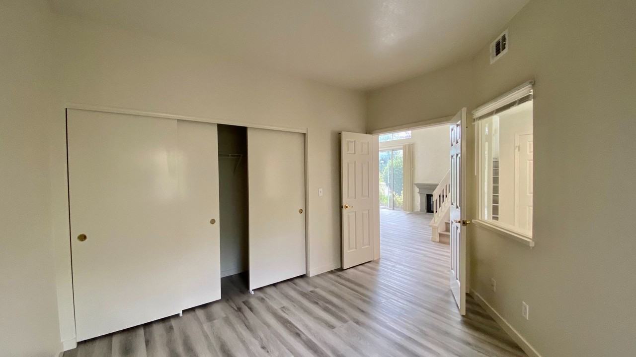 115 Keil Bay - Photo 6 of 44
