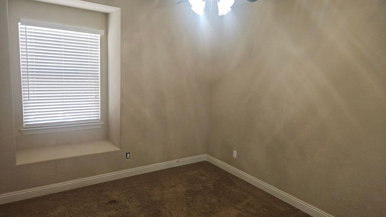 3009 Worchester Way - Photo 4 of 26