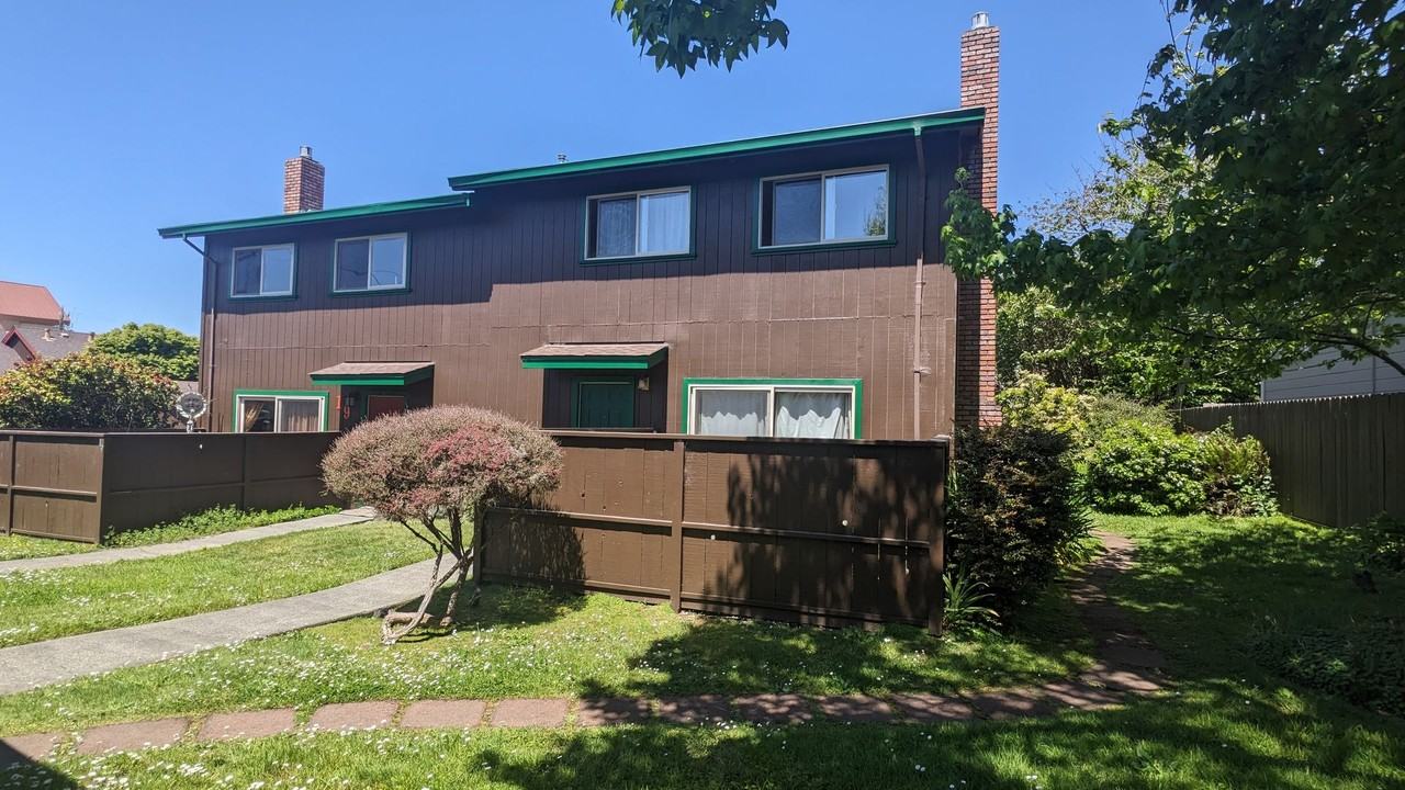 931 Hill St #20 - Photo 2 of 21