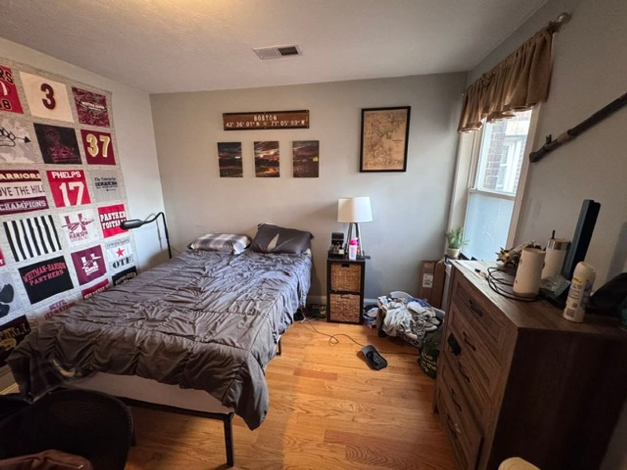 185 Kelton St - Photo 7 of 10