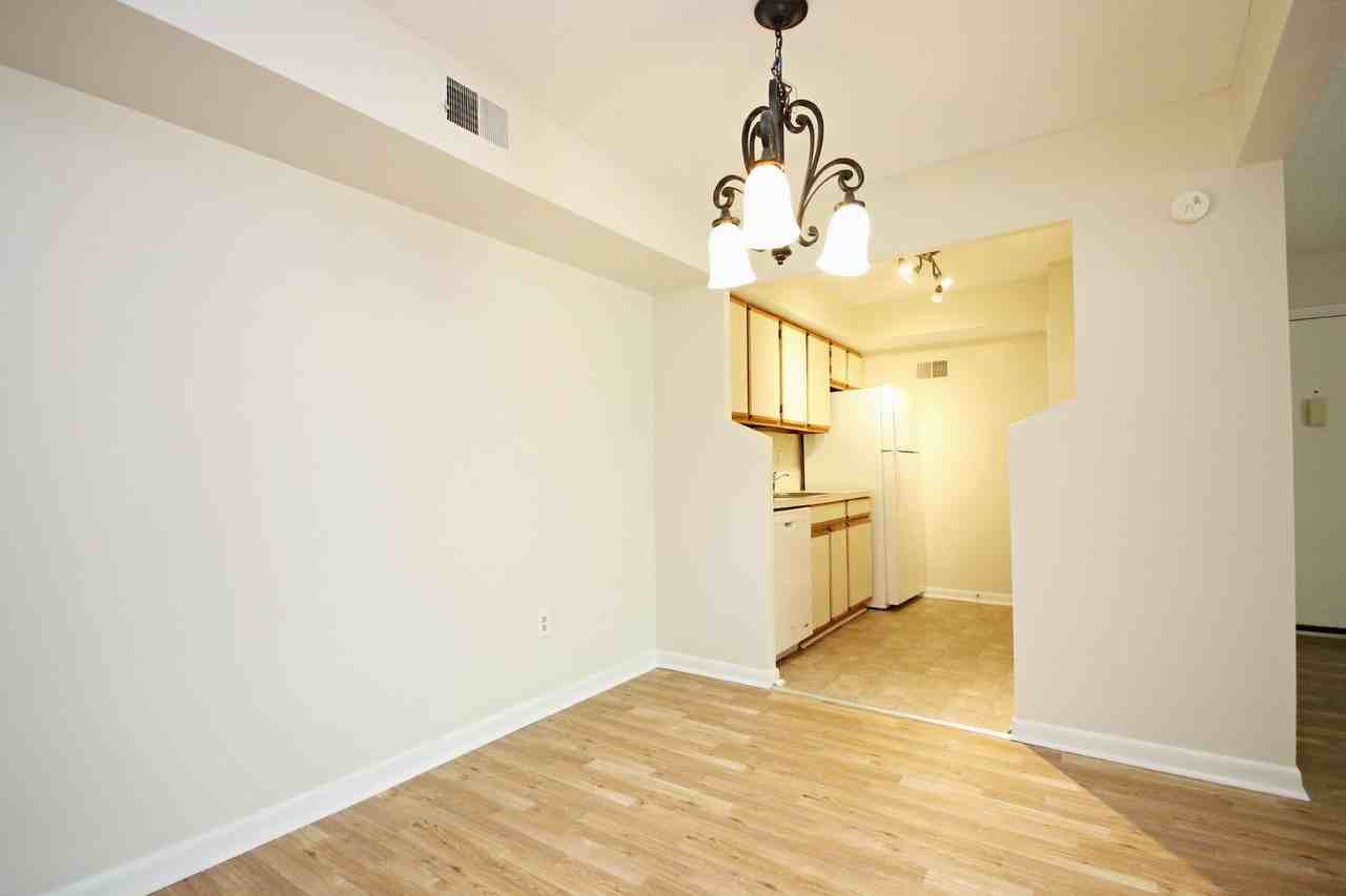 120 Turtle Creek Rd #4 - Photo 3 of 5