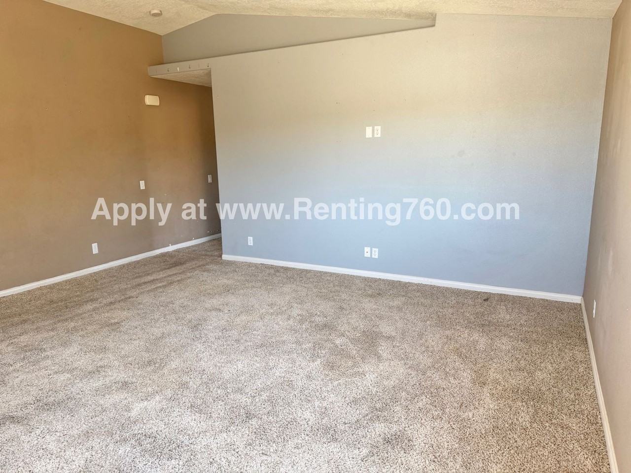 5575 Encelia Dr - Photo 6 of 44