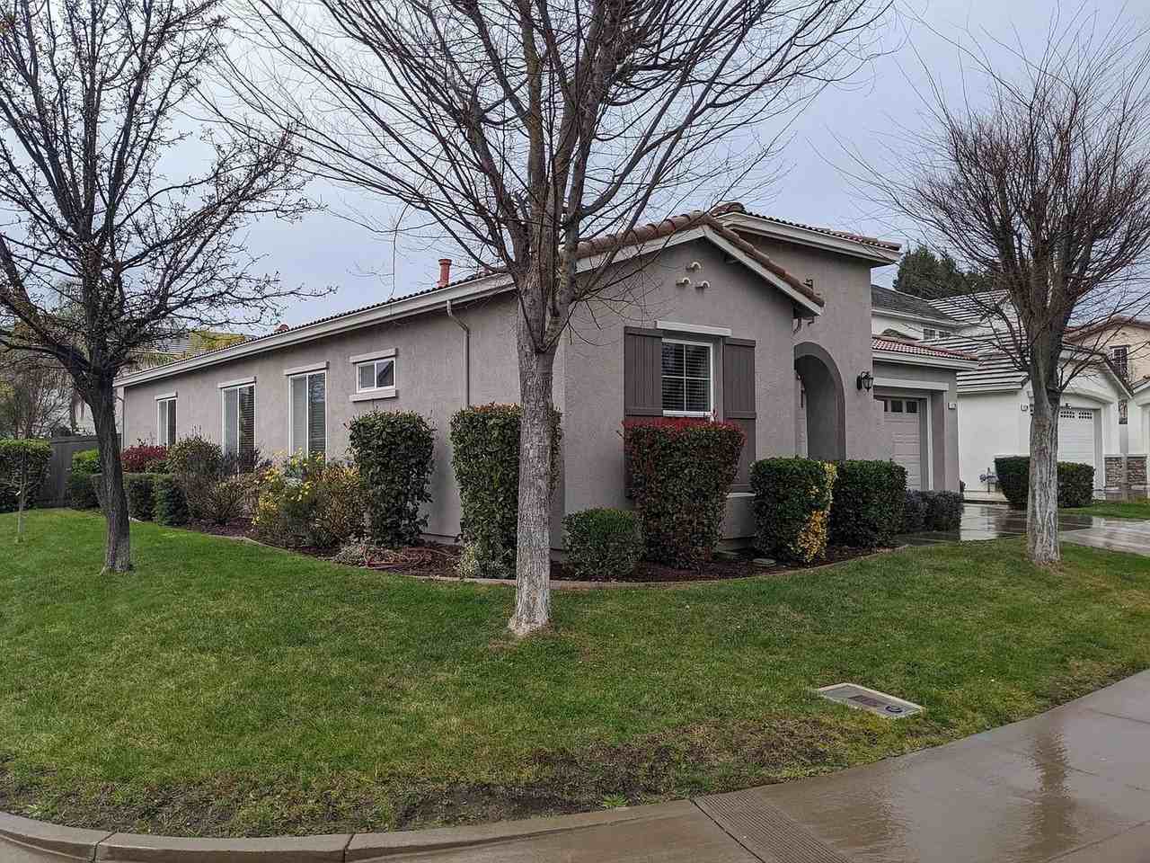 11795 Corino Way - Photo 2 of 12