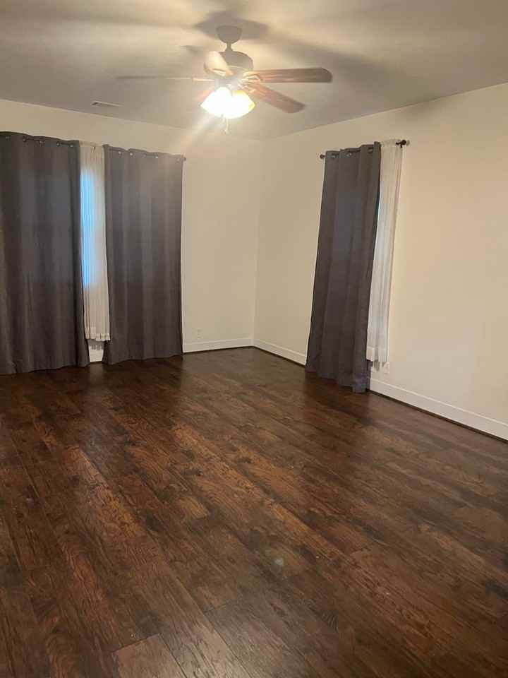 1407 E St - Photo 6 of 27