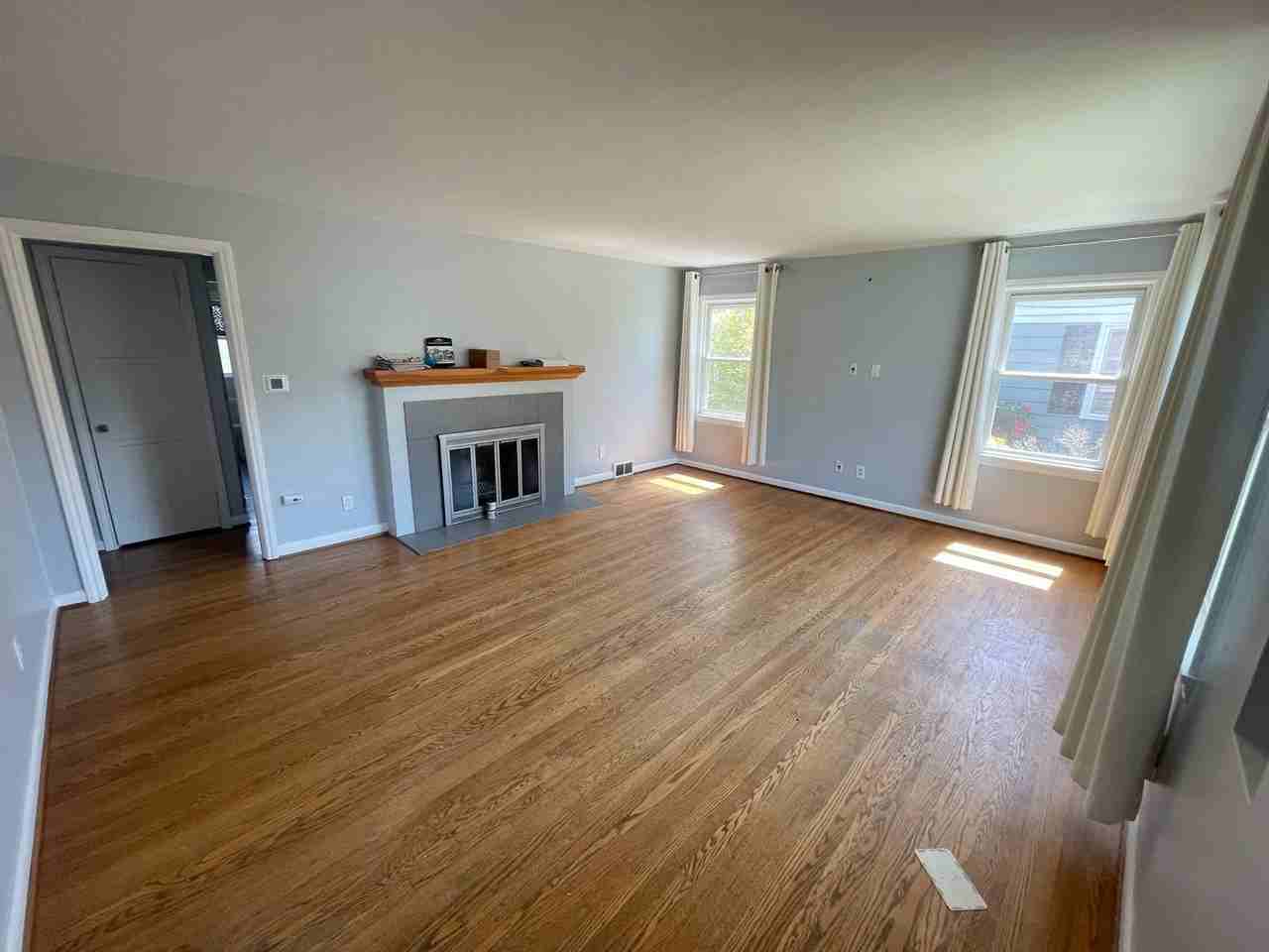 8312 18th Ave Nw - Photo 5 of 27
