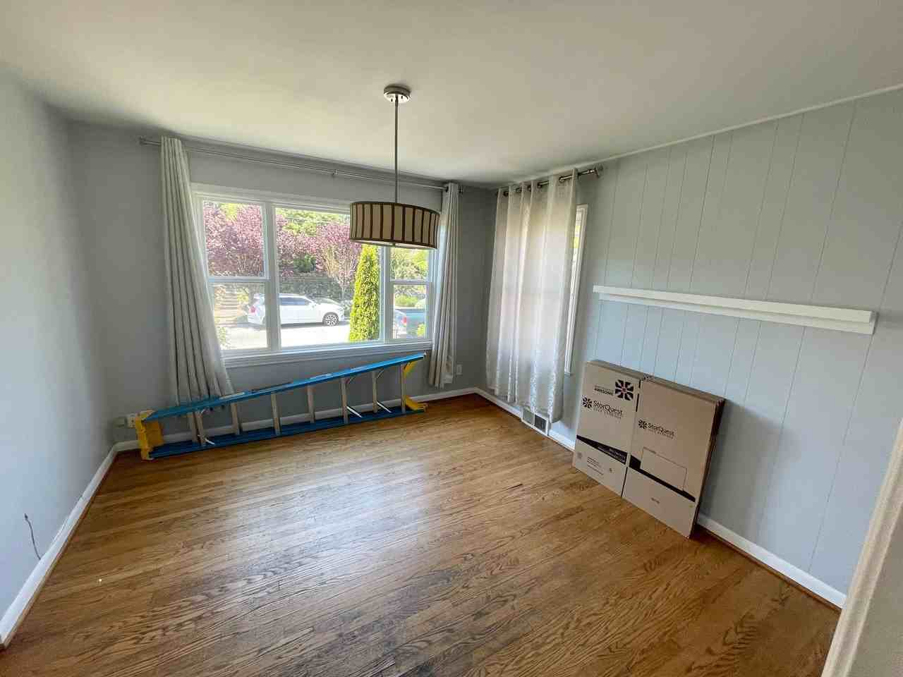 8312 18th Ave Nw - Photo 6 of 27