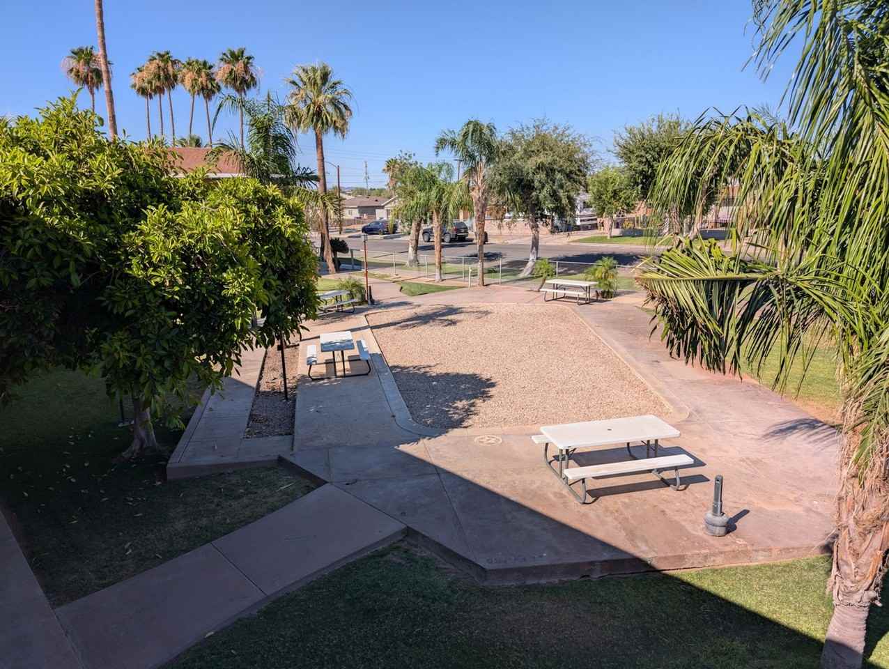 Aloha Apartments - Photo 2 of 37