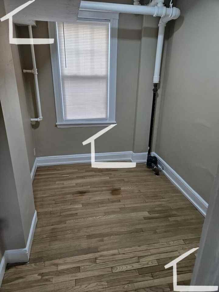 31 Sidlaw Rd - Photo 3 of 16