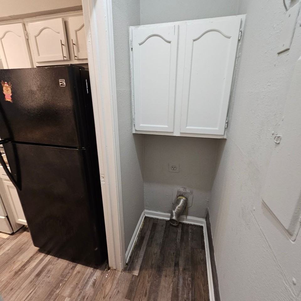 3209 Norwalk Ave #101 - Photo 4 of 24