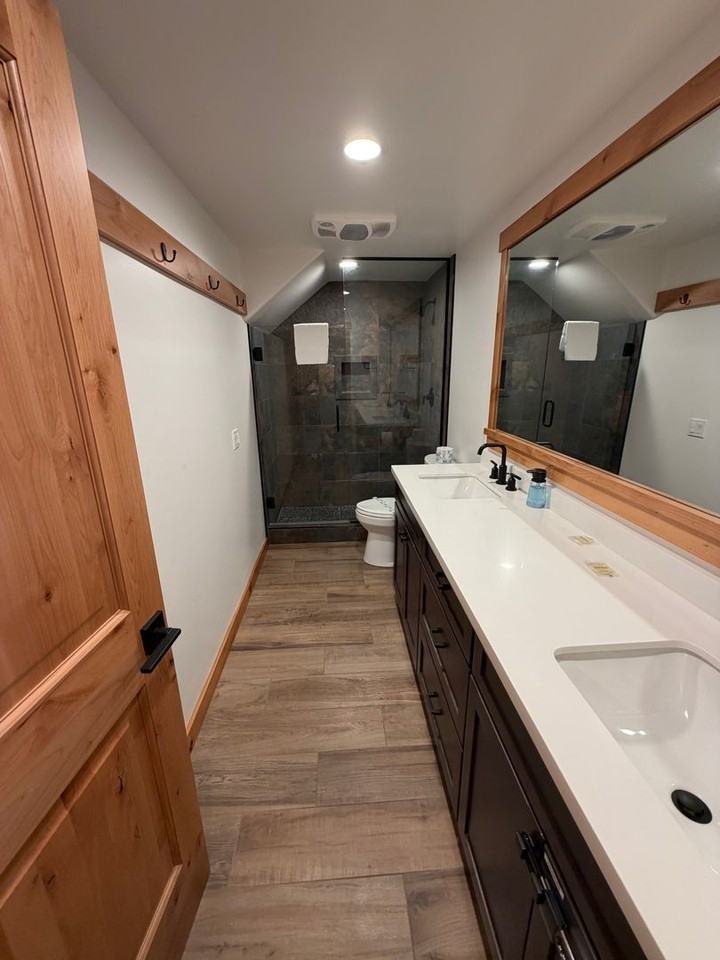 1906 Sierra Nevada Rd #39 - Photo 2 of 17