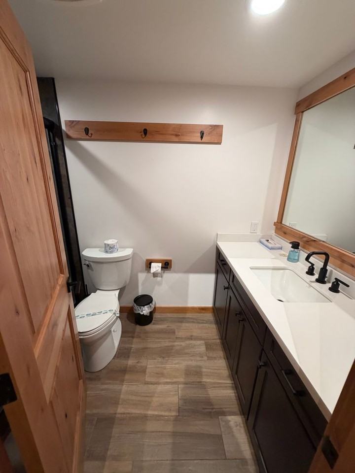 1906 Sierra Nevada Rd #39 - Photo 3 of 17