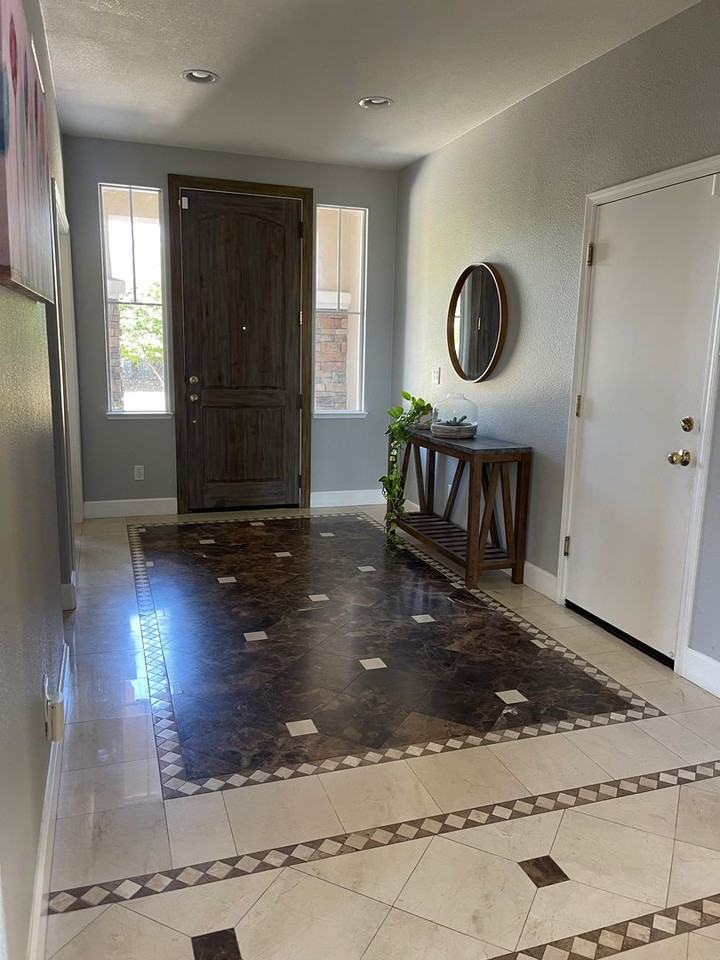 3800 Venus Ct - Photo 6 of 28