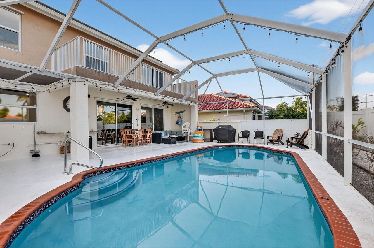 18280 Coral Isles Dr #0 - Photo 2 of 50