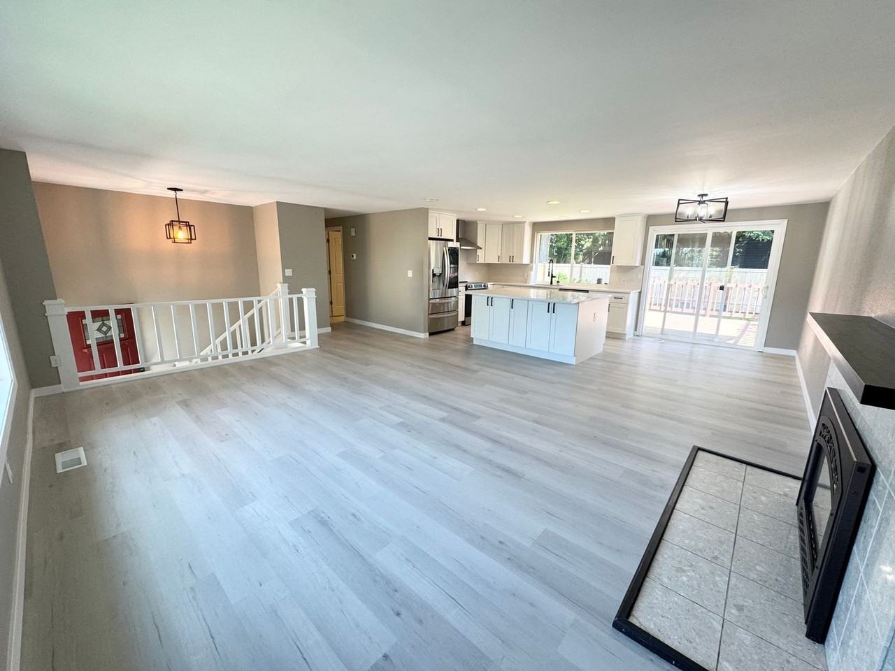 13440 90th Pl Ne - Photo 2 of 31