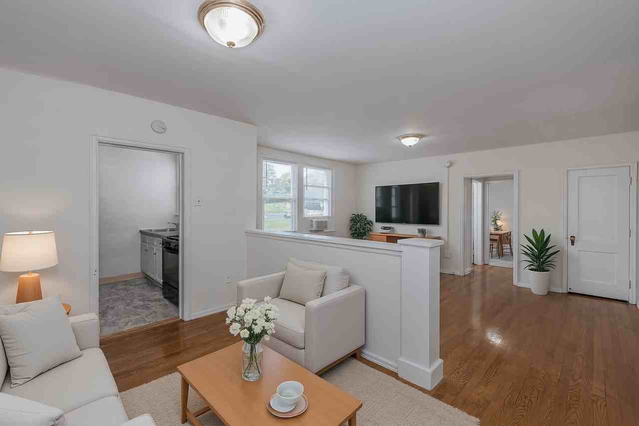7603-7615 Eastern Ave - Photo 3 of 21