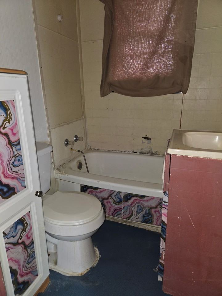 200 Liberty Street-4 - Photo 5 of 8