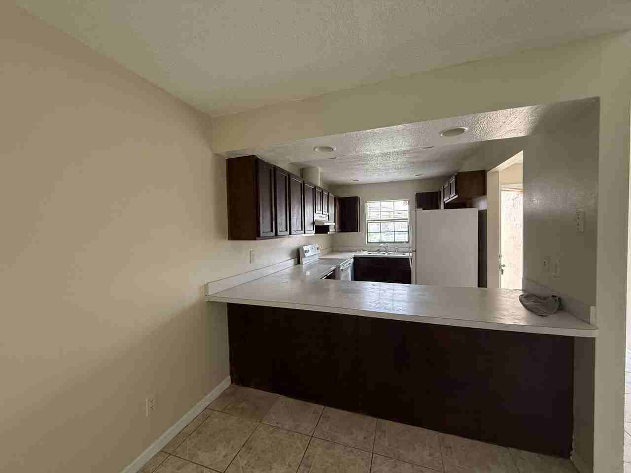 752 Lucaya Dr #2 - Photo 4 of 14