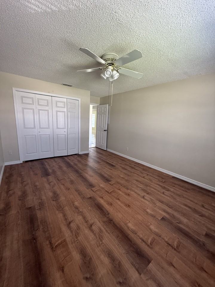 752 Lucaya Dr #2 - Photo 7 of 14