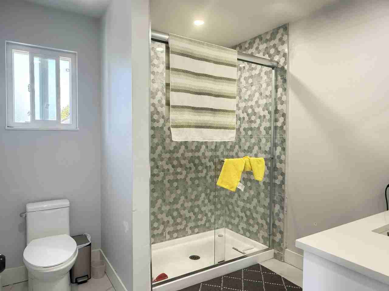15691 20 Ave #1 - Photo 3 of 13