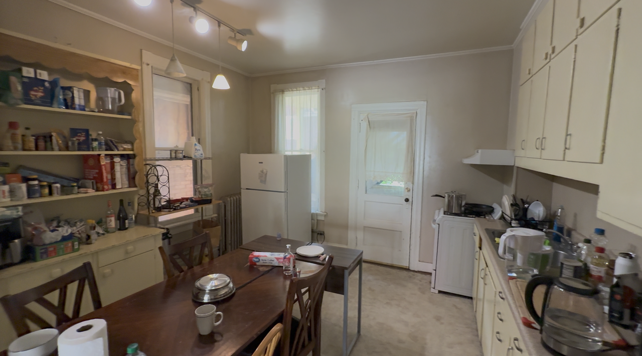 113 Osmun Place - Photo 2 of 5