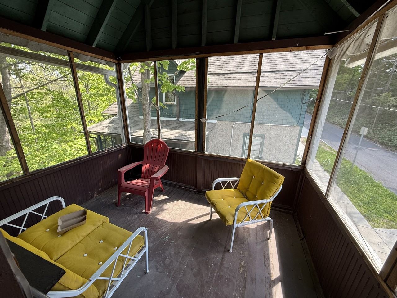 404-406 OAK AVE - Photo 5 of 12