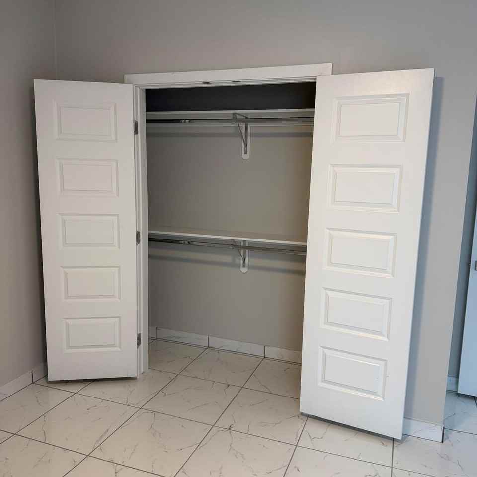 3502 South Urbahn Avenue - Photo 5 of 7