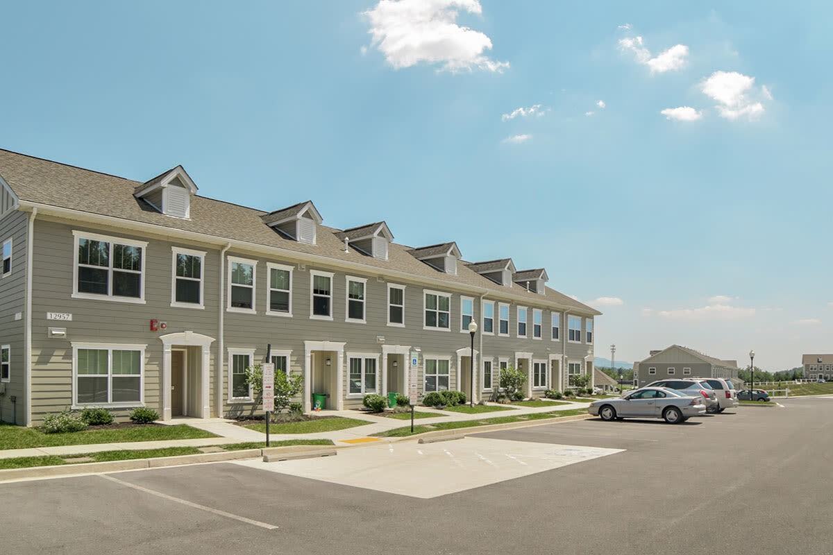 New Forge Crossing - Photo 2 of 45