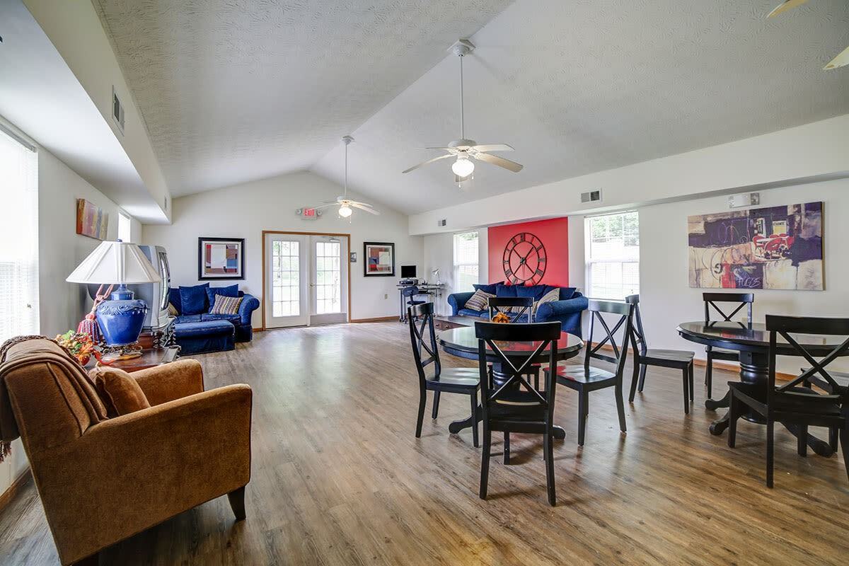 Madison Grove - Photo 2 of 15