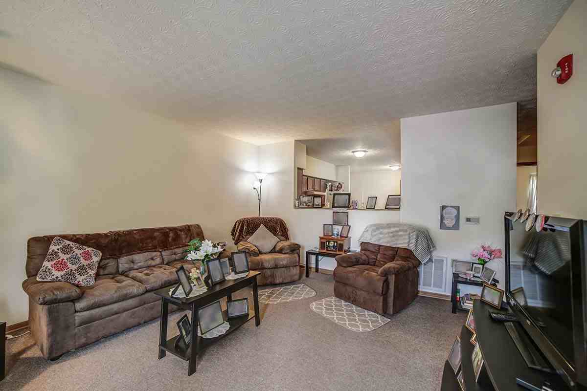 Madison Grove - Photo 6 of 15
