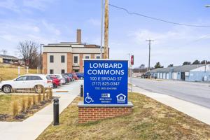 featured image of 100 E Broad St