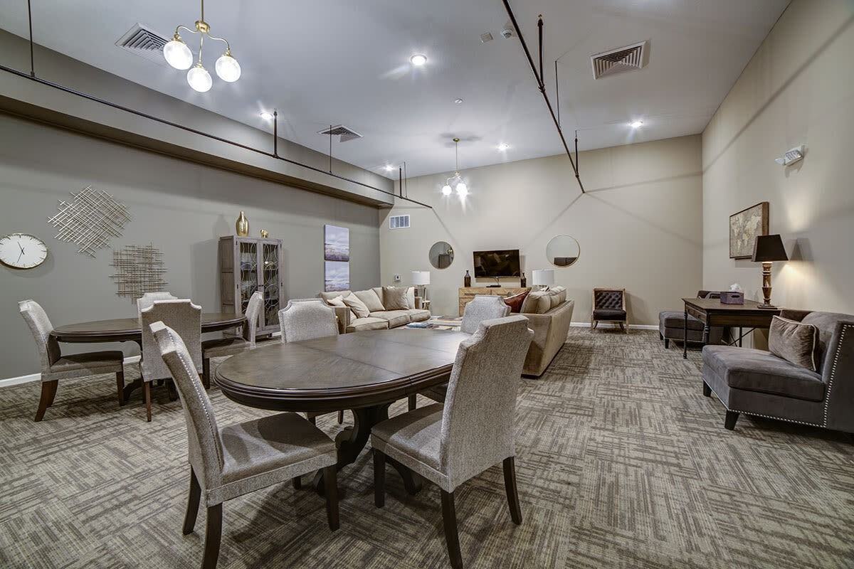 Willow Commons Apartments - Photo 6 of 22