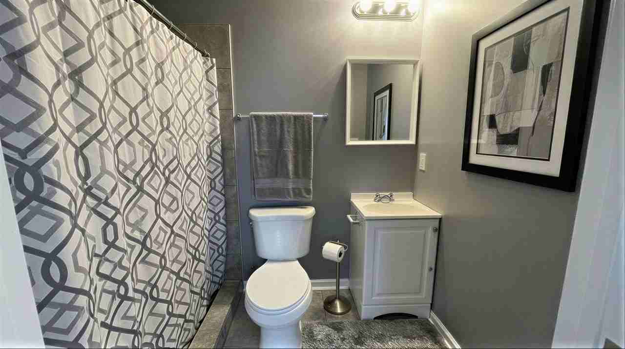 1520 N. Caroline Street - Photo 3 of 50