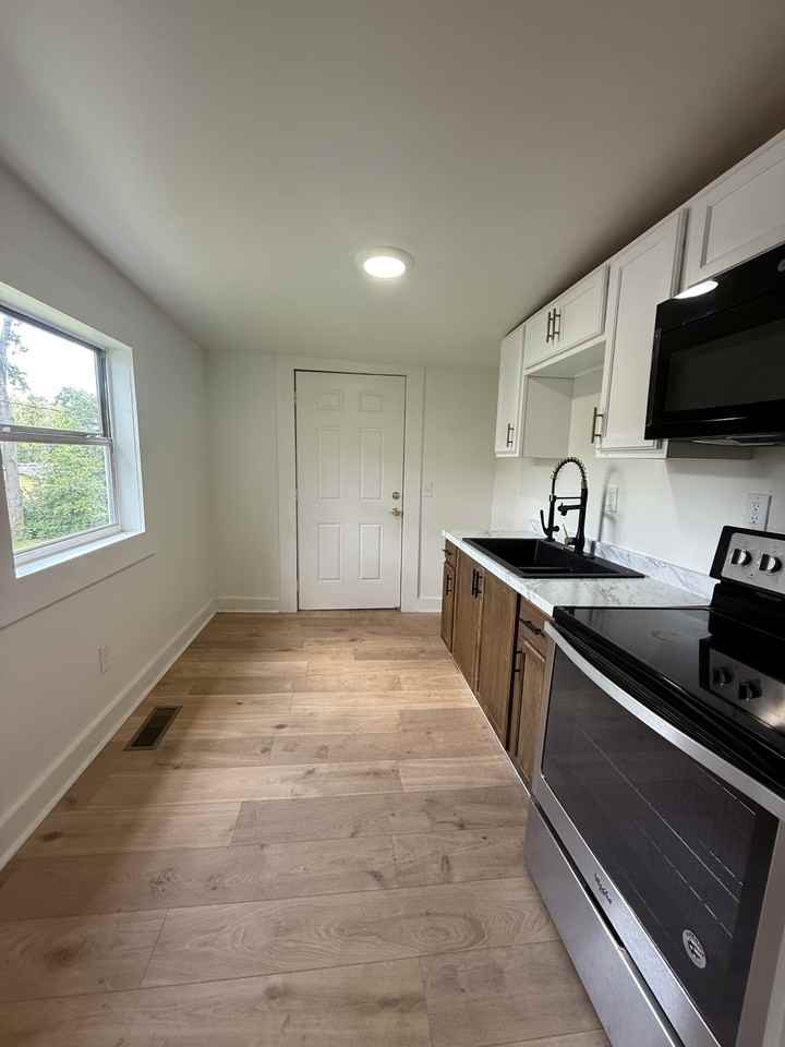 310 Gamma St S #1 - Photo 5 of 9