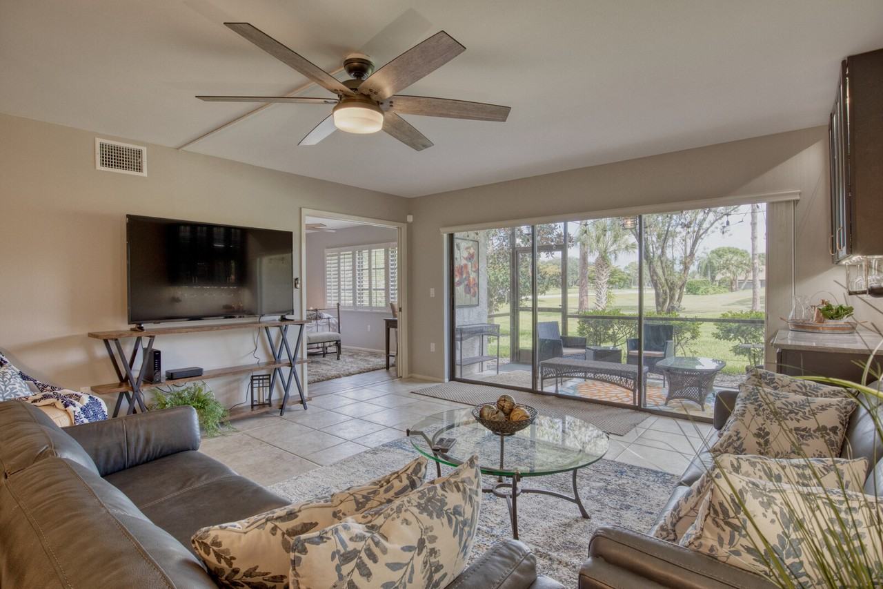 5640 Golf Pointe Dr #1 - Photo 3 of 13