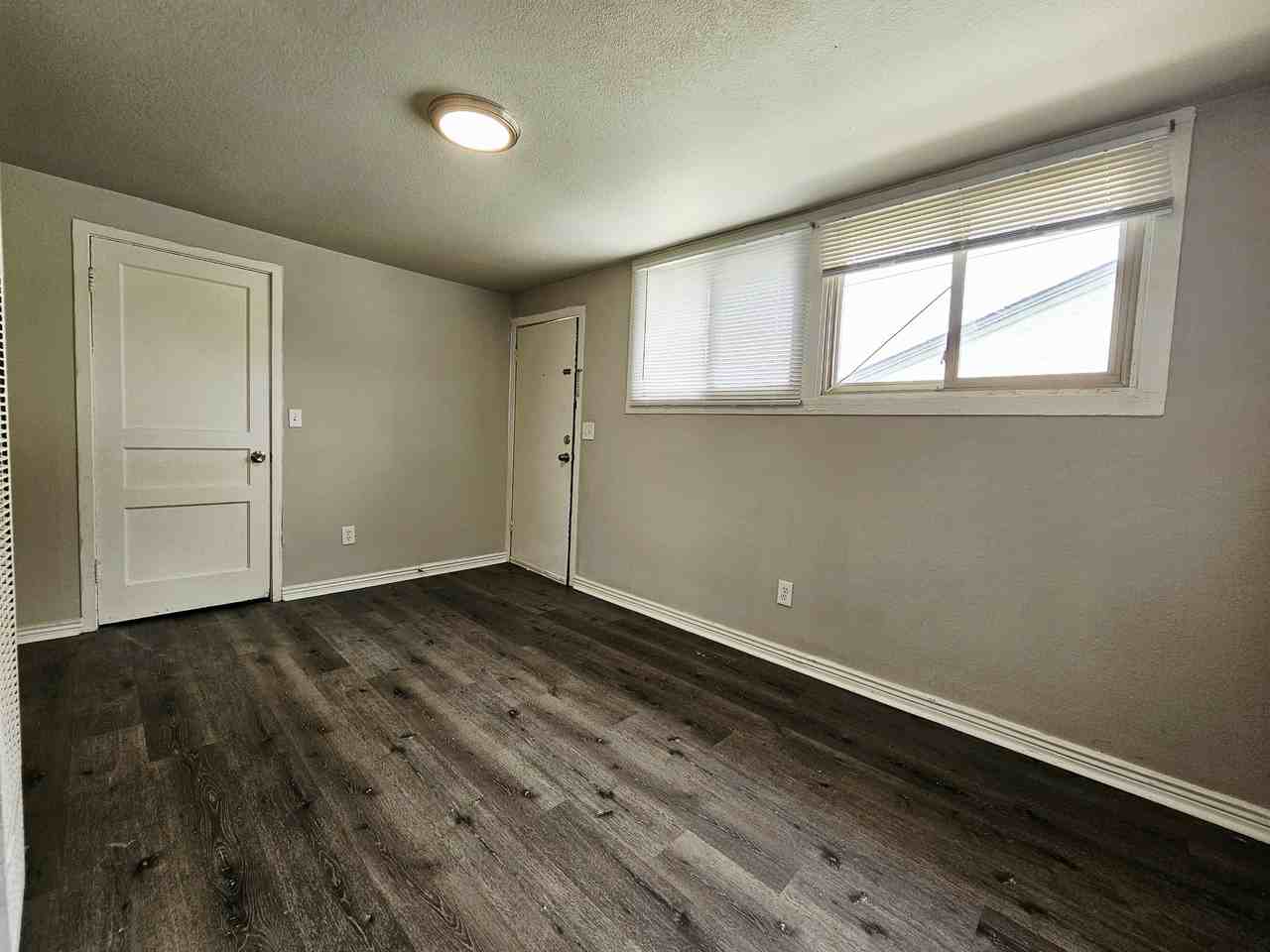 414 Arrawanna St #1 - Photo 6 of 6
