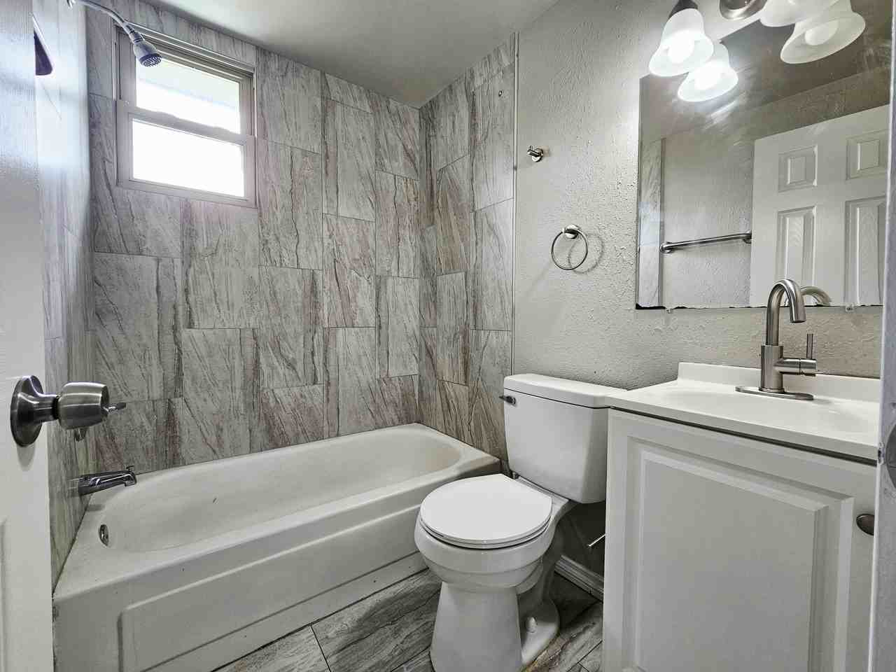 416 Arrawanna St #12 - Photo 5 of 6