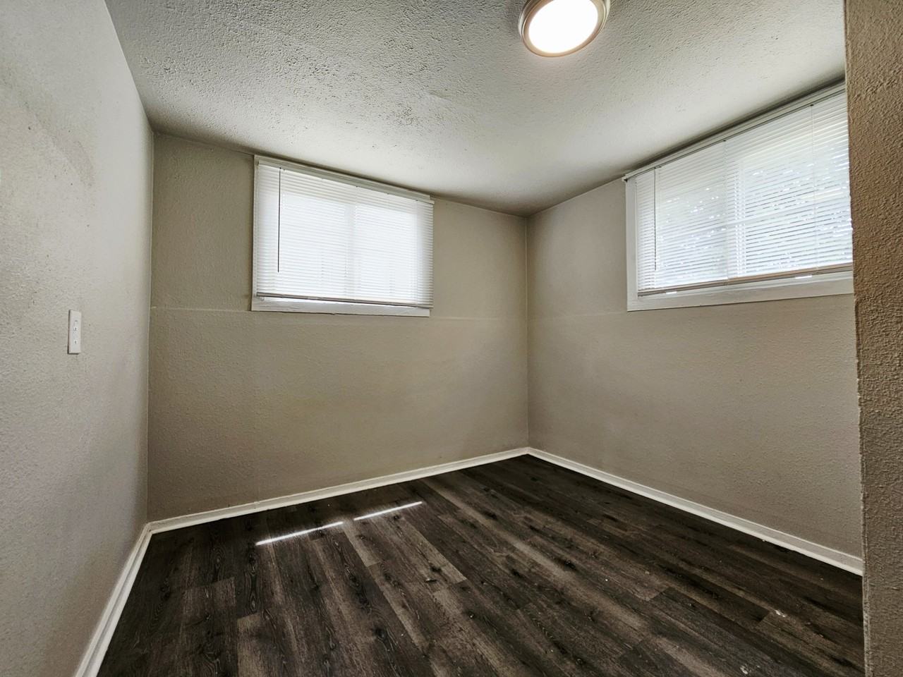 416 Arrawanna St #12 - Photo 6 of 6