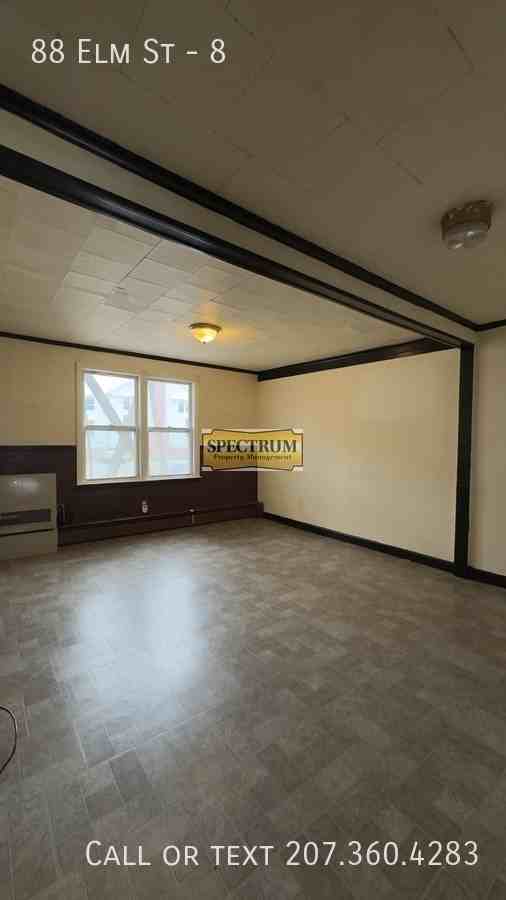 88 Elm St - Photo 3 of 11
