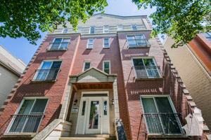featured image of 2719 N Wayne Ave #2S