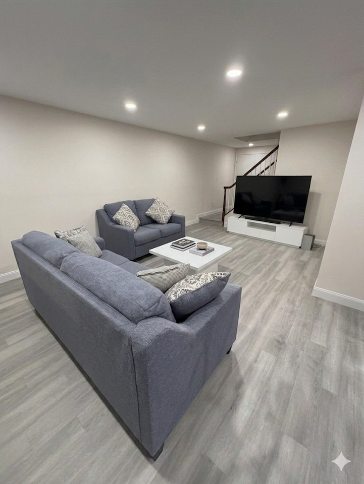 42 Tennyson Drive - Photo 6 of 24