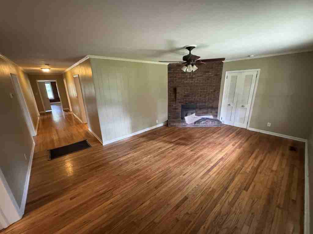 1415 Eight Mile Rd - Photo 4 of 22