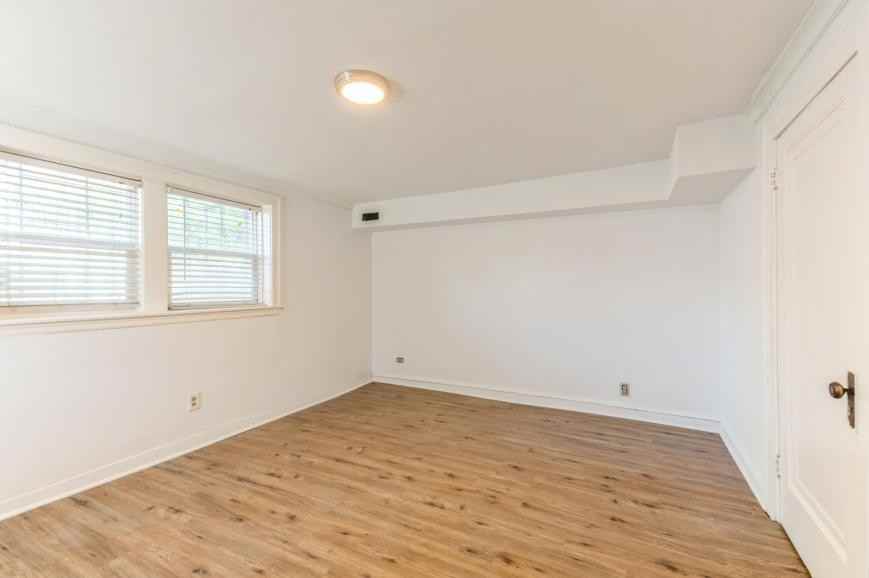 3501 N Albany Ave - Photo 7 of 10