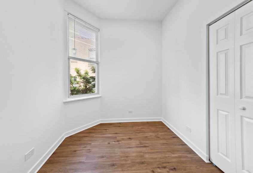 1349 W Taylor St - Photo 7 of 10