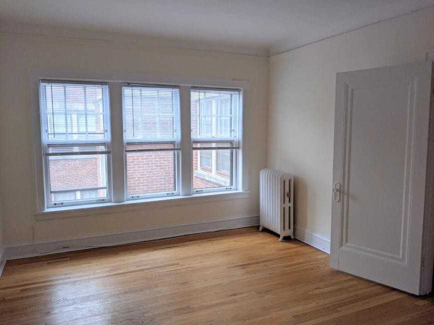 727 Hinman Ave - Photo 3 of 10
